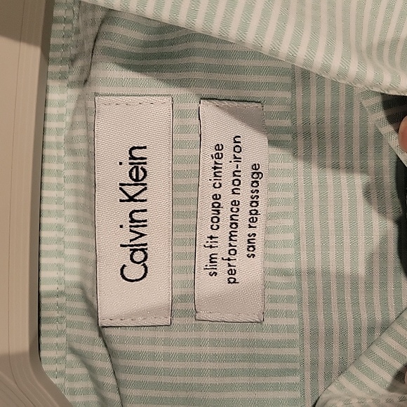 Calvin Klein Slim Fit, Long sleeve Button down, 16in neck, 34/35 - Picture 4 of 5